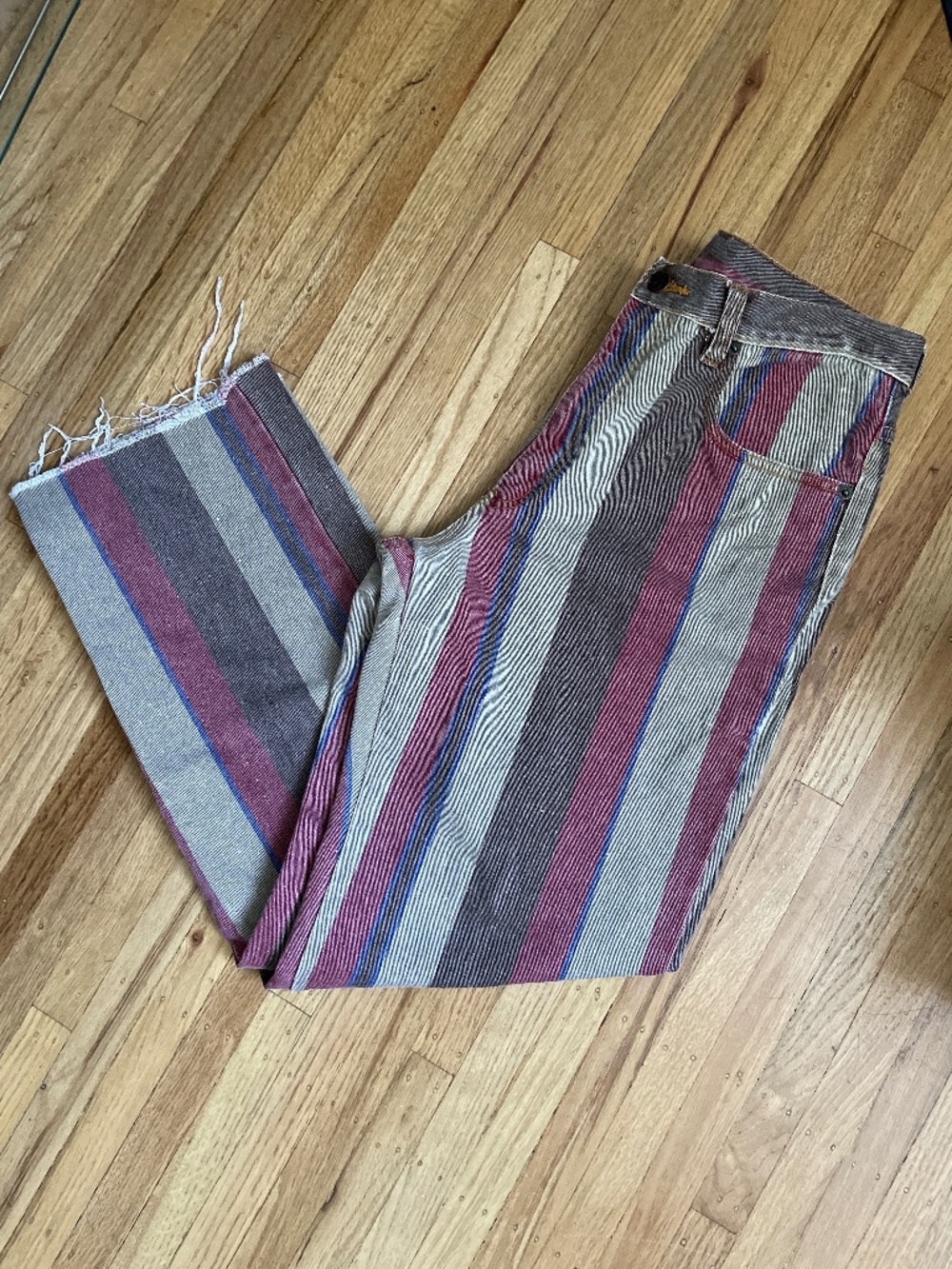 Jeans with stripes